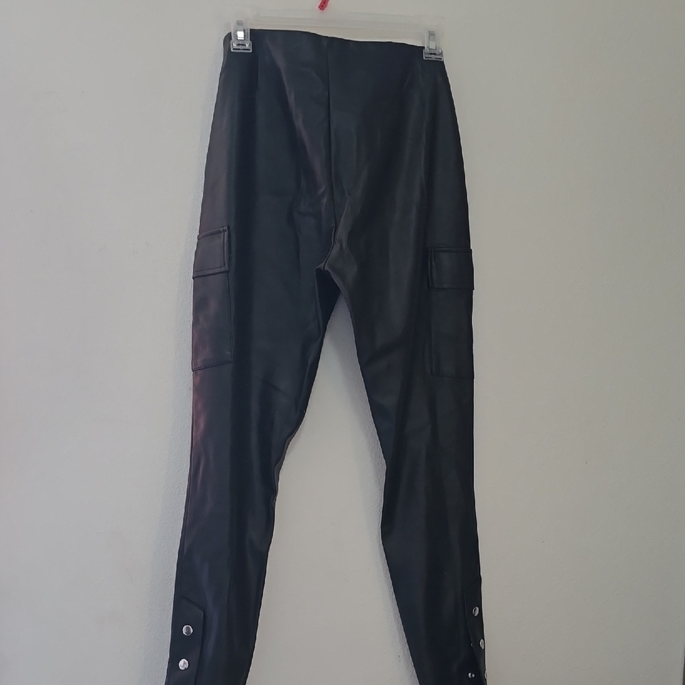 Zara Sleek Black Leather-Style Trousers - Picture 3 of 7